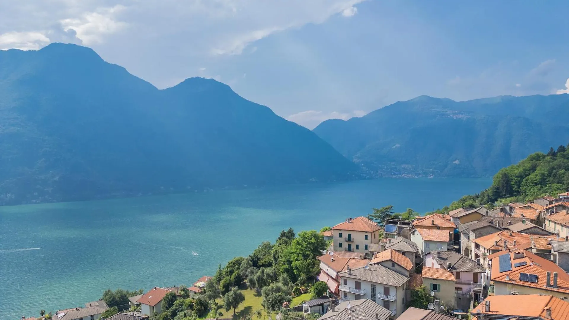 6Min To Cascata Di Nesso- Private Parking Διαμέρισμα Ιταλία
